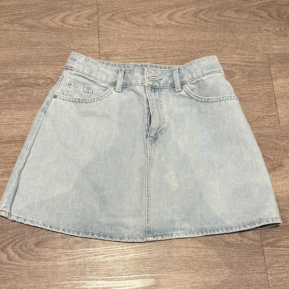 H&M Light Blue Denim Mini Skirt